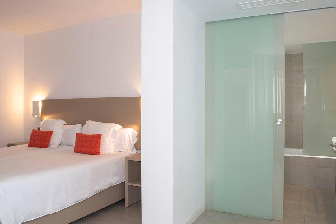 Apartaments B-Llobet Sun & Confort Ibiza Quarto foto